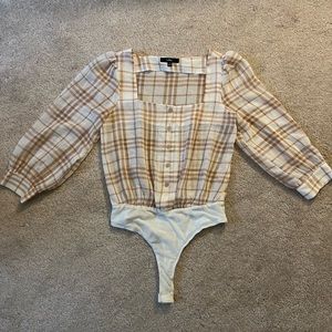 NWOT Chiffon plaid bodysuit